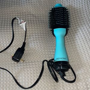 Revlon Paddle Brush Hairdryer